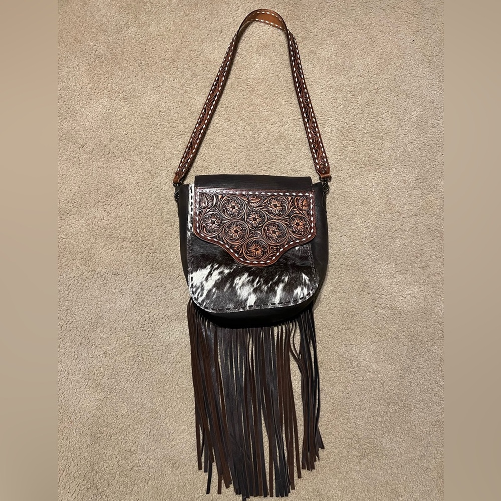 American darling purse only used a one time. Like new! Smoke free!